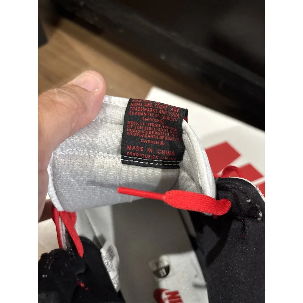 Size 11 Men's Air Jordan 1 Retro High Og Heritage White Red 555088-161 used